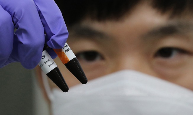 [사진으로 보는 한국] 오미크론 대비 신규 PCR검사 도입