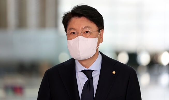 윤 대통령, UAE 대통령 서거에 장제원 특사 파견