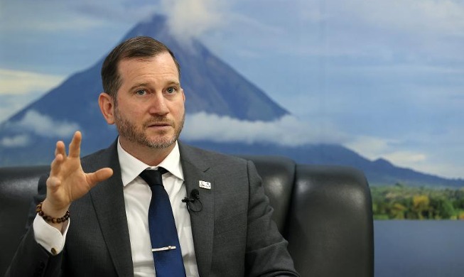 '택시·지하철로 출퇴근' 주한 니카라과 대사 "한국 대중교통, 편하고 깨끗해"