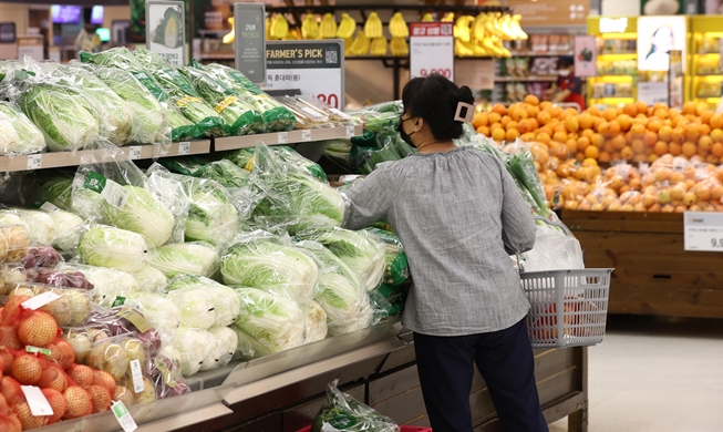 정부, 올해 경제성장률 2.6% 전망
