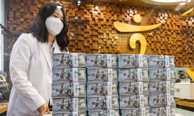 7월 외환보유액 4386억1000만 달러···5개월 만에 증가세