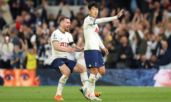 손흥민 교체 출전 13분 만에 ‘해트트릭’ 달성