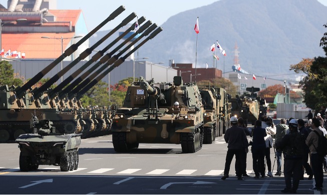 [사진으로 보는 한국] K9 자주포 폴란드 수출 출고식