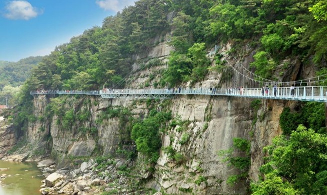 ‘2022 한국관광의 별’에 손흥민·‘이상한 변호사 우영우’·순천만 국가정원