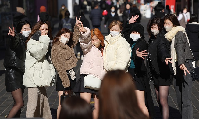[사진으로 보는 한국] '명동이 돌아온다'