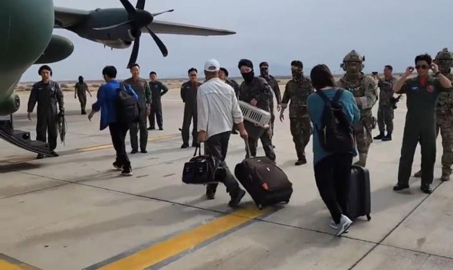 수단 교민 28명, 한국 군용기 타고 탈출