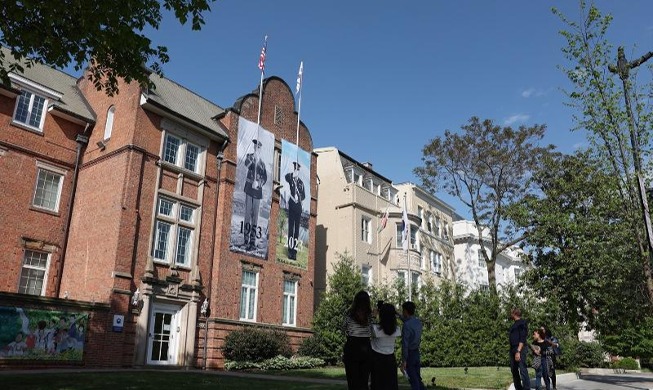 워싱턴에 설치된 한미동맹 70주년 광고, 소셜 미디어에서도 '좋아요'