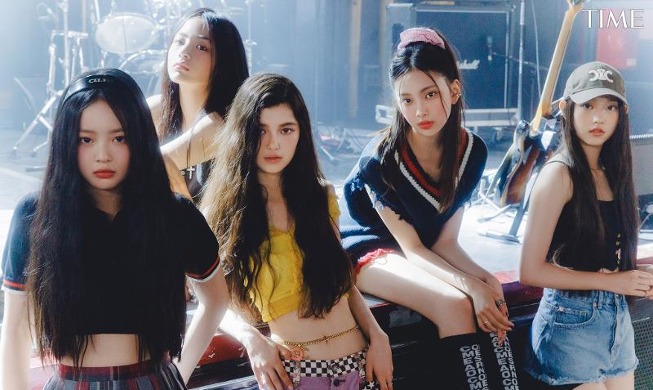 뉴진스, 타임 선정 ‘2023 차세대 리더’···K-팝 아티스트 중 유일