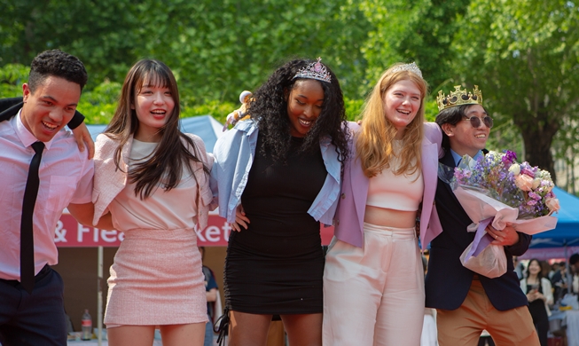 외국인 유학생 비자 제도 개선 시행···재정 심사 완화, 시간제 취업도 확대