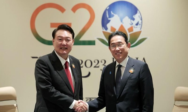 윤 대통령, 케네디 재단 ‘용기 있는 사람들 상’ 수상