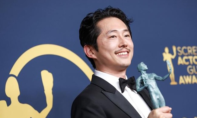 스티븐 연, 미국 배우조합상 남우주연상 수상