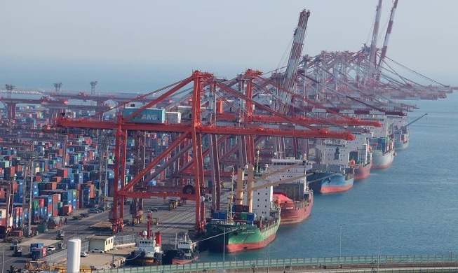 한경연, 올해 한국 경제성장률 2.4%로 상향 조정