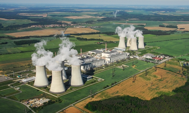 한수원, 24조 원 규모 체코 원전 건설 우선협상자 선정