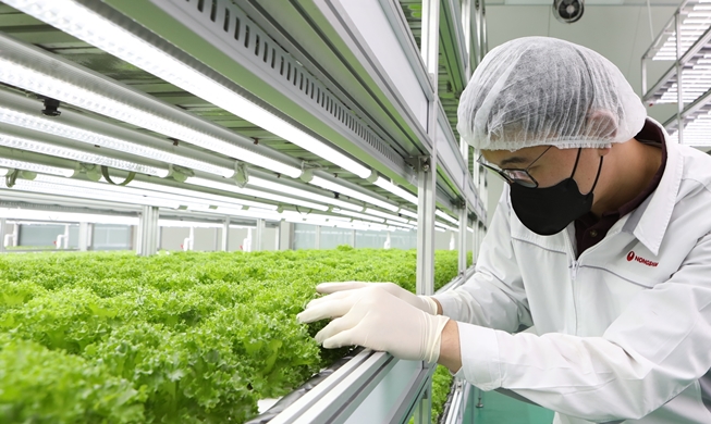 스마트농업으로 기후 위기 대응···2027년까지 농업생산 30% 전환