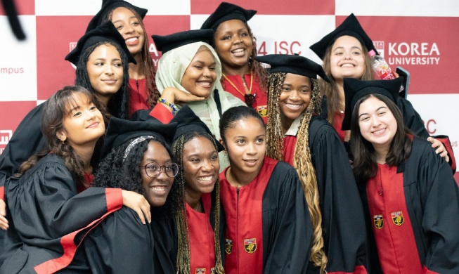 한국 유학·연수 외국인 올 상반기 20만 명 첫 돌파