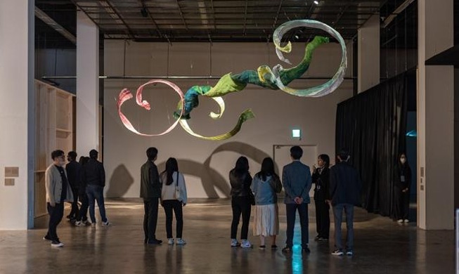 대한민국, 올 가을 미술축제에 '풍덩' ···전국 미술관 전시 할인·이벤트 '넘실'
