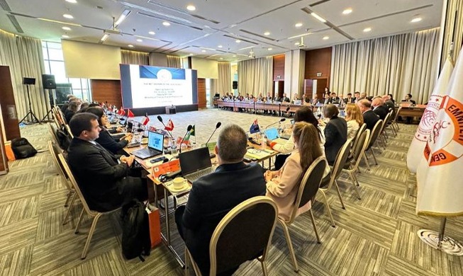 국제 해상교통 신호 표준 생긴다···'국제항로표지기구' 협약 발효