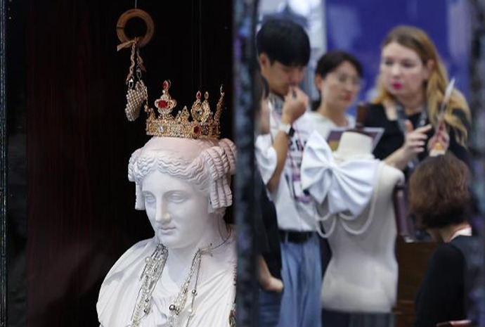 [사진으로 보는 한국] '서울 국제 주얼리 & 액세서리 쇼' 개막