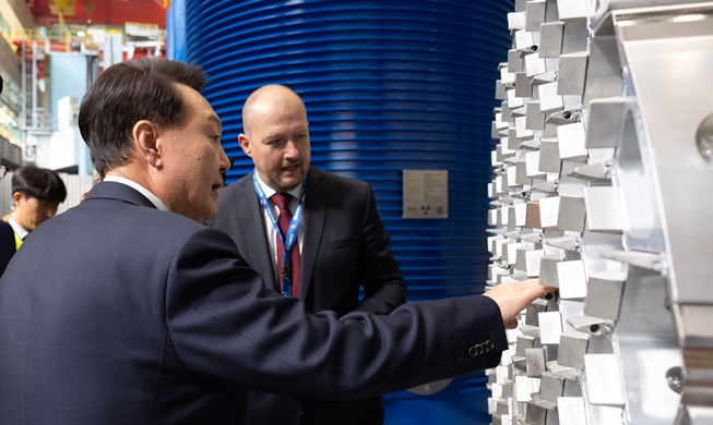 한·체코, 전방위 파트너십 구축 ···'원전 협력’ 등 56건 MOU 체결