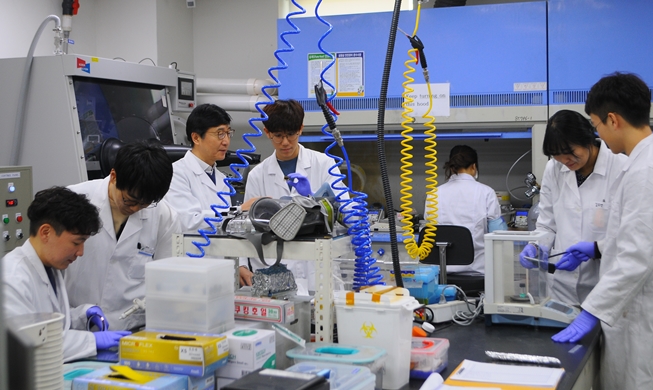 '차세대 태양전지 개척자' ···박남규 성균관대 교수 