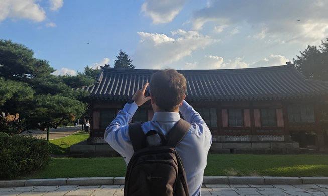 아르노 베르트랑 기메박물관 학예관 