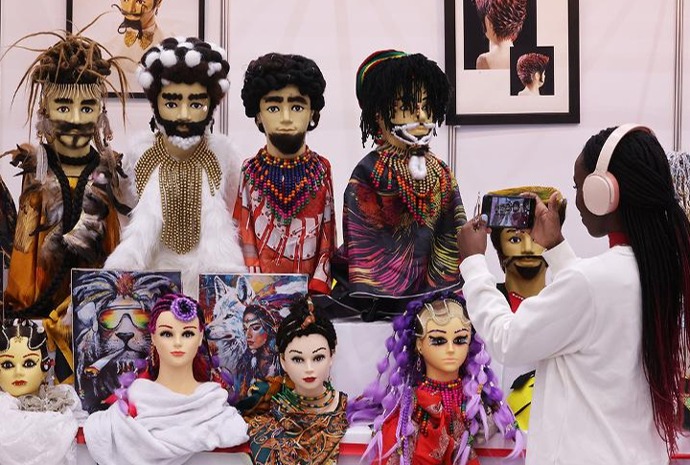 [사진으로 보는 한국] '수원뷰티페스타 2024'