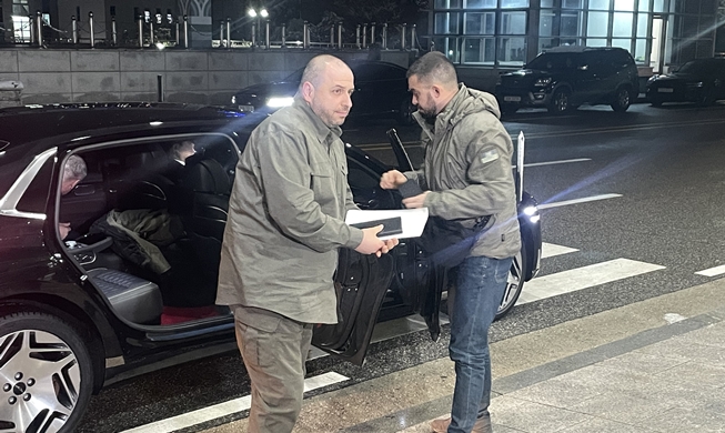 윤 대통령, 우크라이나 특사단 접견···