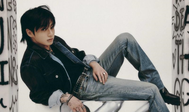 BTS 정국 '빌보드 뮤직 어워즈' 2관왕