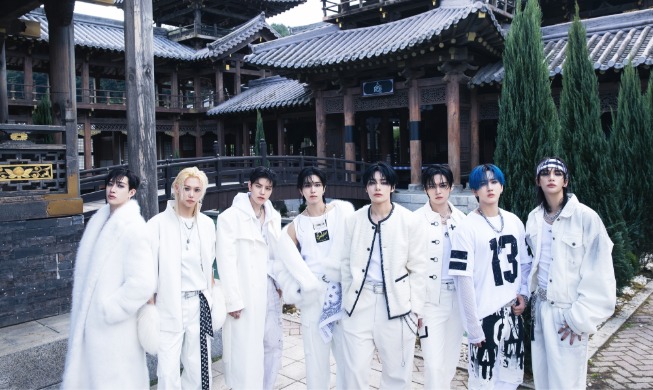 스트레이 키즈, 미 빌보드 앨범차트 6회 연속 1위