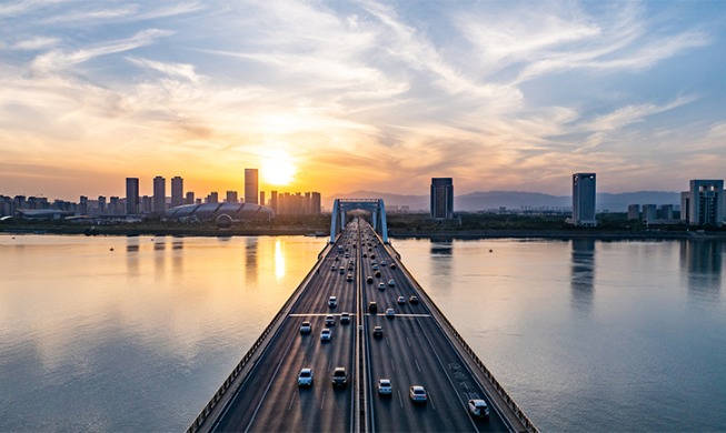 지난해 해외 건설 수주 371억 달러···누적 1조 달러 돌파