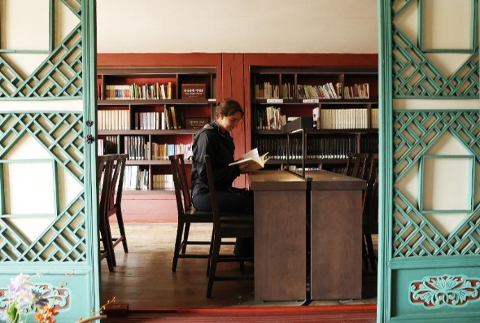 [사진으로 보는 한국] 경복궁 집옥재 올해 첫 개방