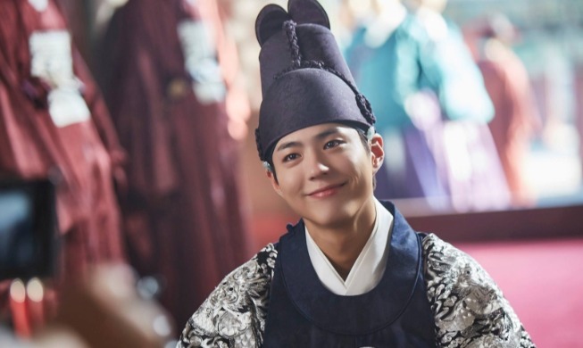 ﻿박보검, 세계에 한복 매력 알린다