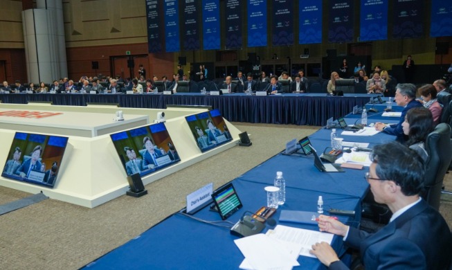 ﻿APEC 노동장관, 제주서 AI시대 일자리 모색