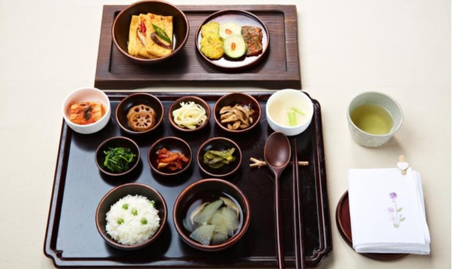 ﻿음식에 담아낸 '불살생'···사찰음식, 국가무형유산 됐다