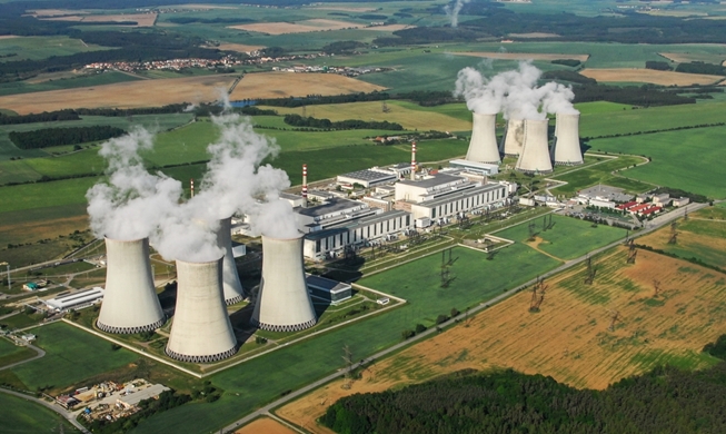 26조원 체코 원전 본계약 체결···유럽 첫 수출