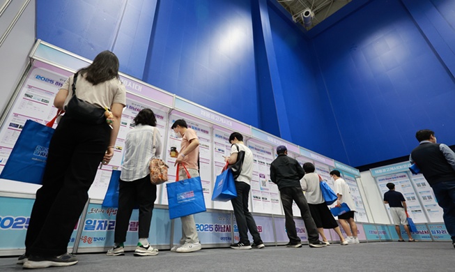 6월 취업자 18만 3000명 증가 ···6개월 연속 상승세