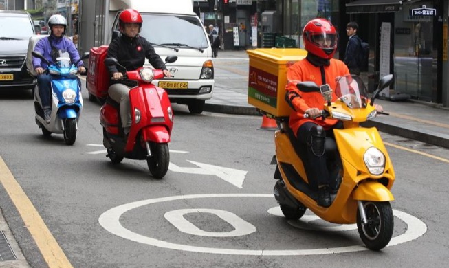 한국, 캄보디아와 온실가스 감축 협력 본격화···전기 오토바이 보급