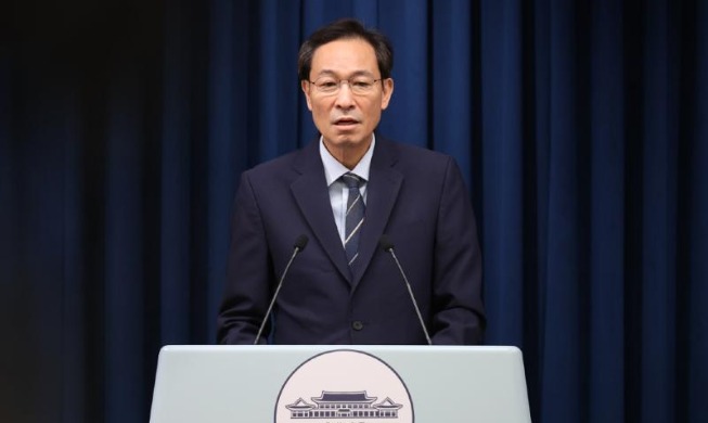 이 대통령, 내달 15일 '국민 임명식'...