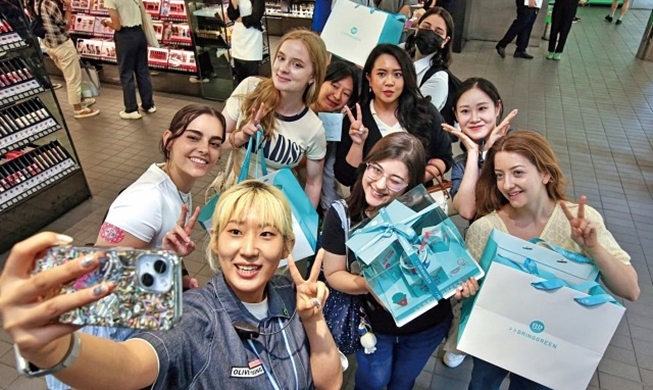 외국인 관광객, 'K-콘텐츠 체험'에 지갑 연다···지방까지 소비 확산