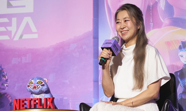 전 세계 '케데헌' 열풍 주역 매기 강 감독 “흥행 이유는 누구나 공감할 수 있는 이야기”