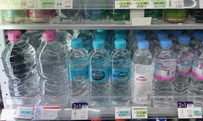 KAIST 연구팀, 미생물서 페트병 원료 추출 성공