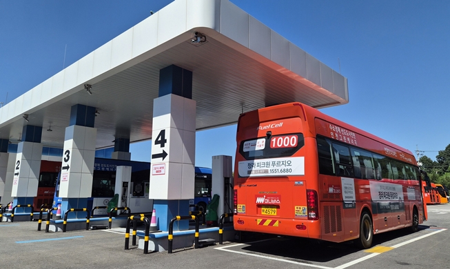 액화수소로 달리는 한국,  '수소 모빌리티' 확산 속도 낸다