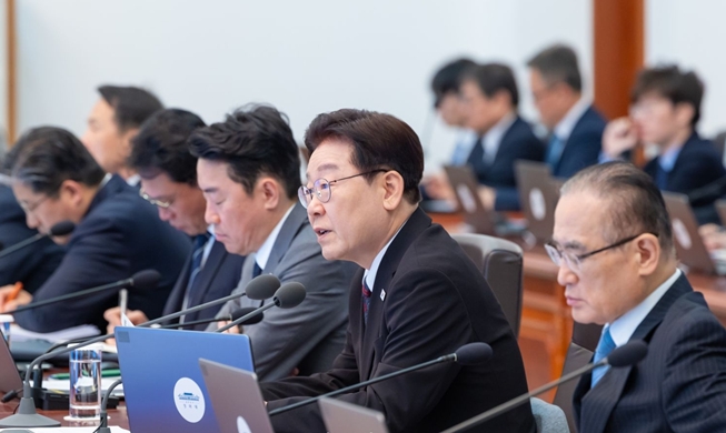 이 대통령, '호르무즈 통항 정상회의' 참석···국제 연대 논의 
