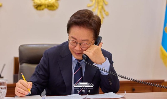이 대통령, 캐나다 총리와 통화···중동 상황·에너지 수급 논의