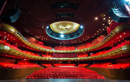 평화와 화합의 궁전